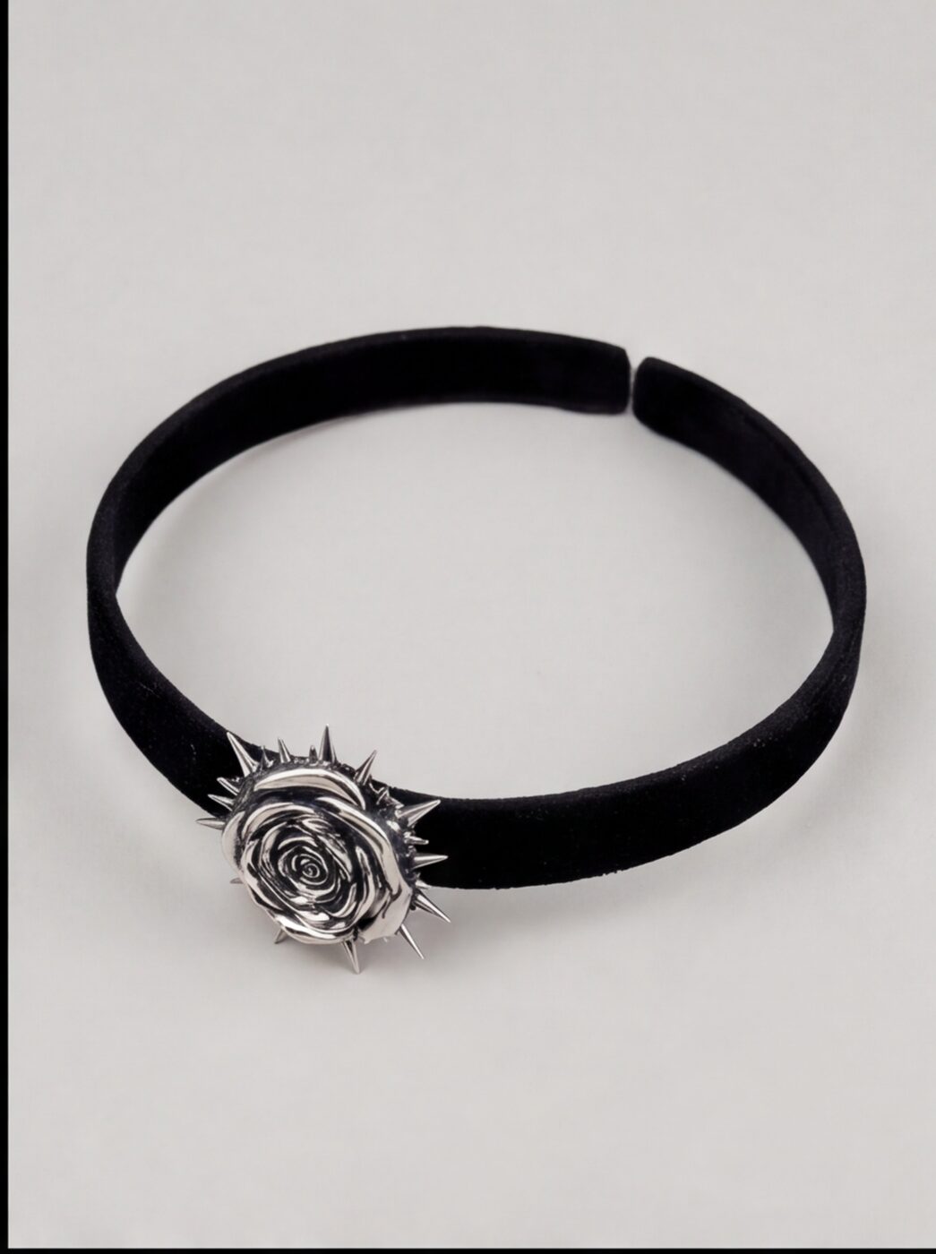 Thorn Rose Choker angle 5