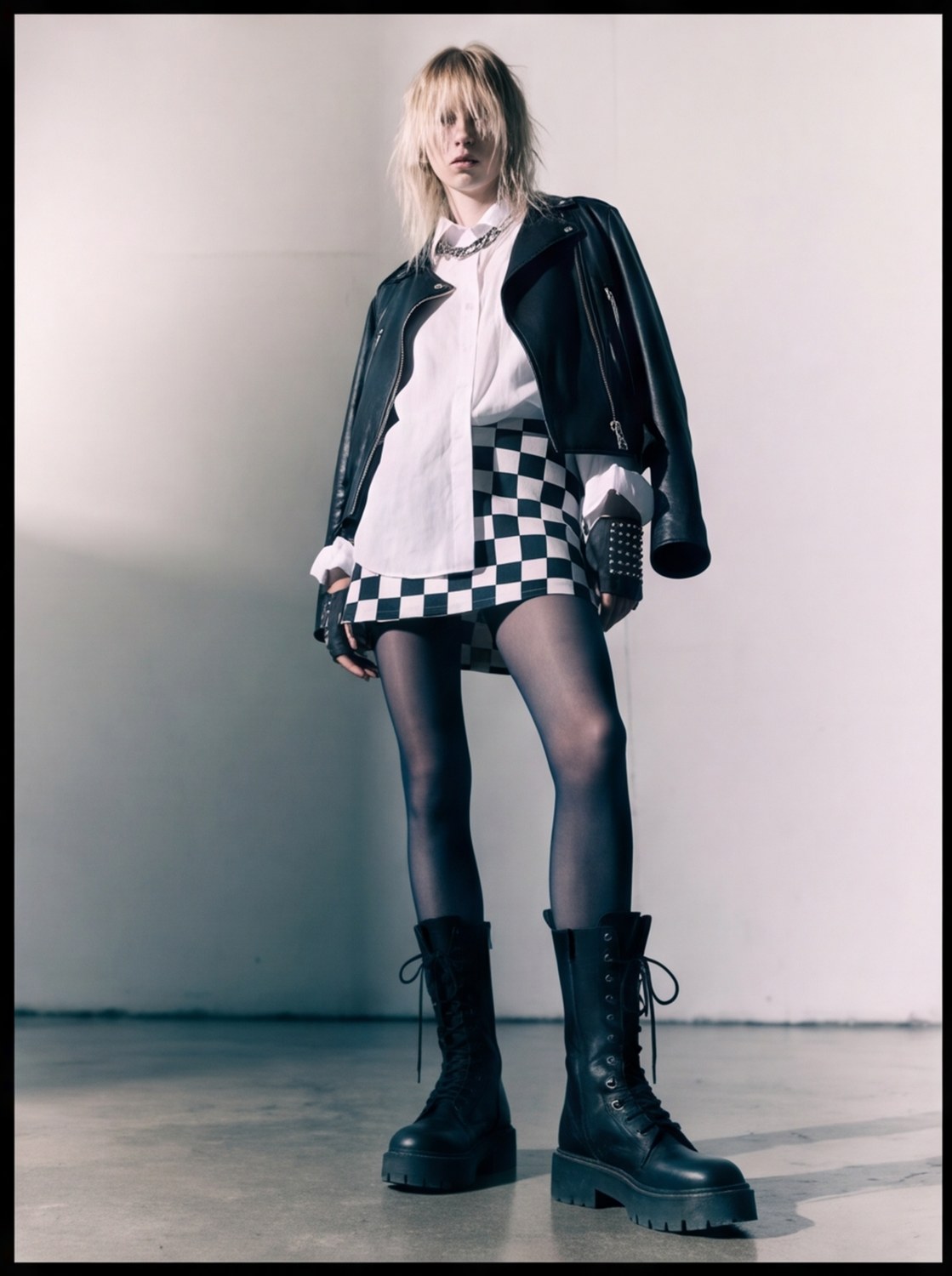Checkerboard Mini Set angle 4