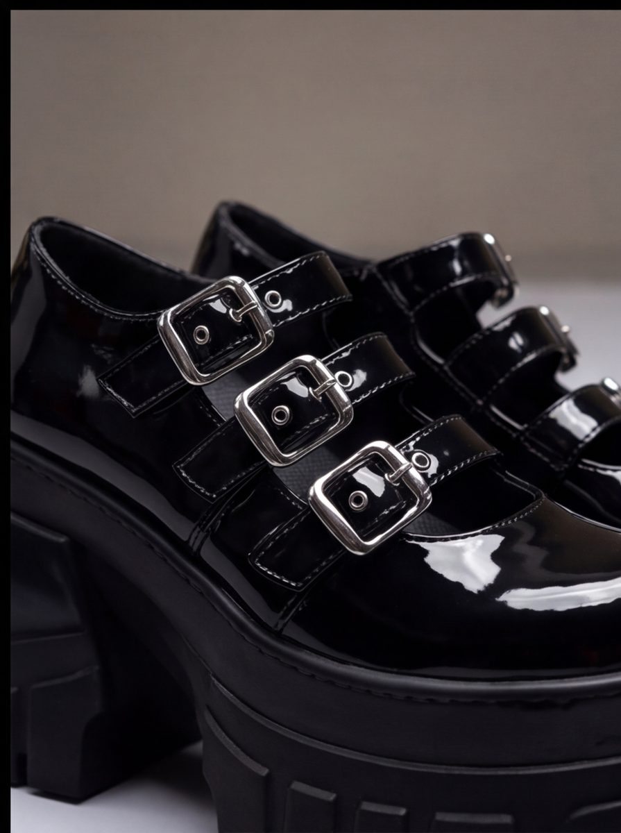 Patent Triple Strap angle 6