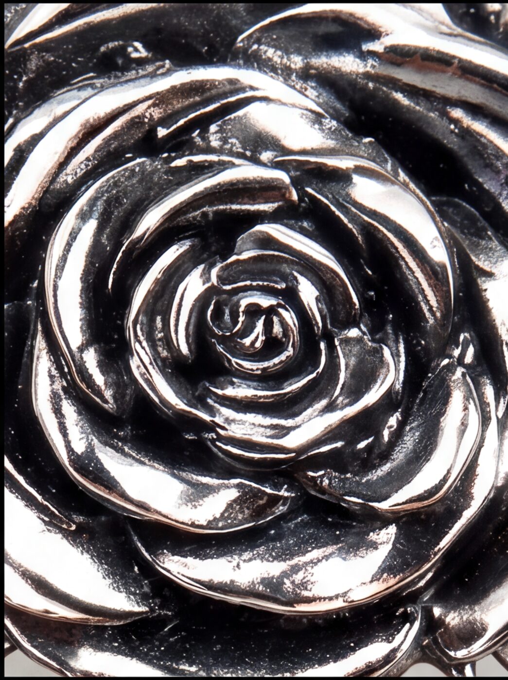 Thorn Rose Choker angle 8
