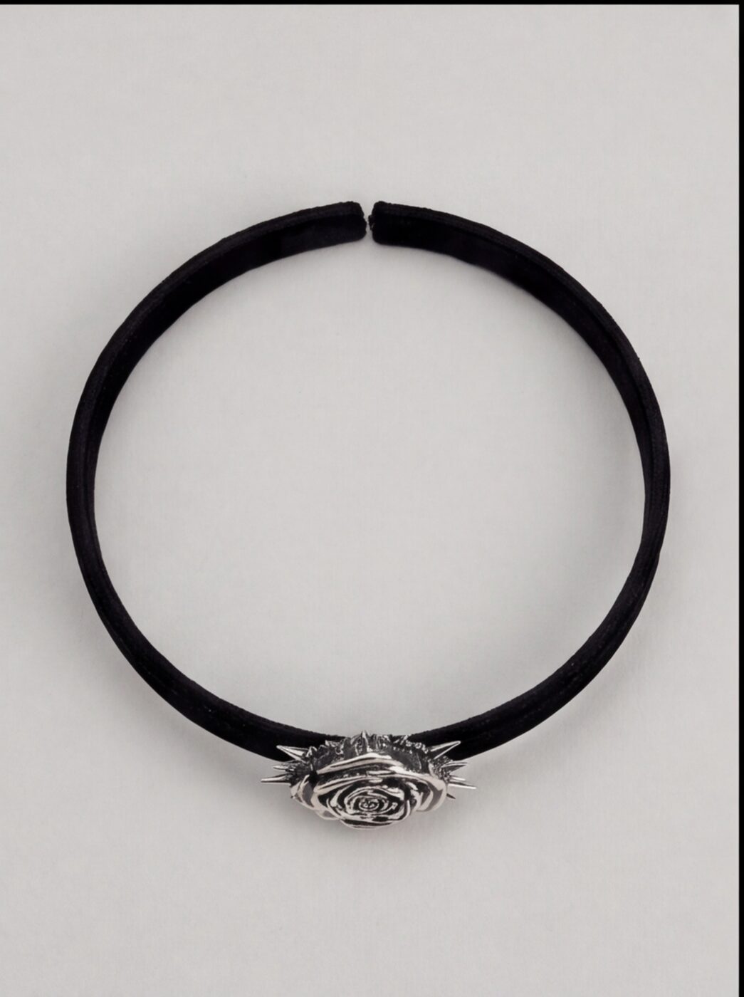 Thorn Rose Choker angle 2